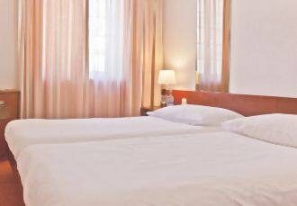 Home Stay On Captain Marius Xavier Street, Pondicherry 2